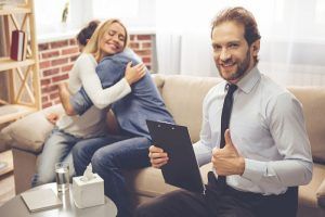 Buen terapeuta. Ayudando a pacientes