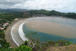 Nicaragua, Honduras y El Salvador. Playa de San Juan del Sur