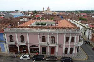 Nicaragua, Honduras y El Salvador. La catedral de Granda