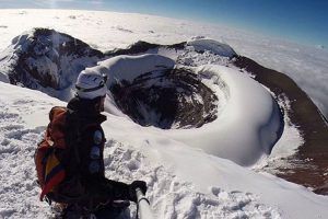 La cima del Cotopaxi en día despejado