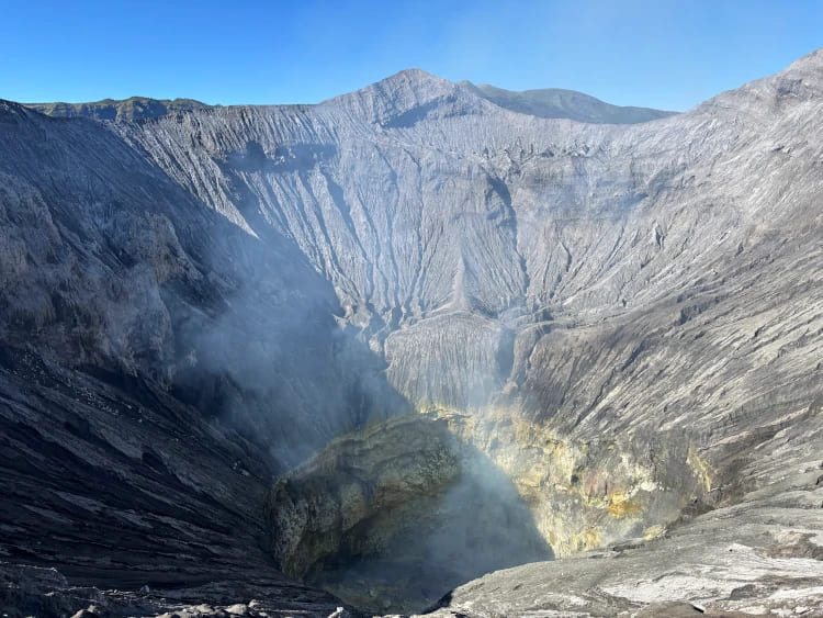 Cráter del volcán Bromo