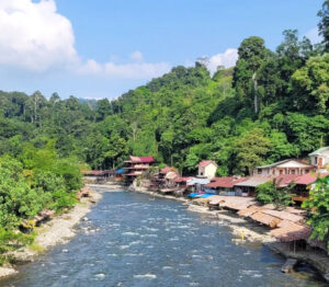 Bukit lawang, en Indonesia