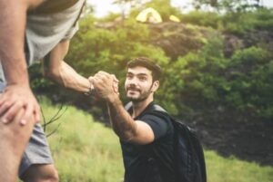 Dando oportunidades vas a tener amigos