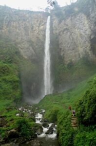 Cascada de Supiso-piso, en Sumatra