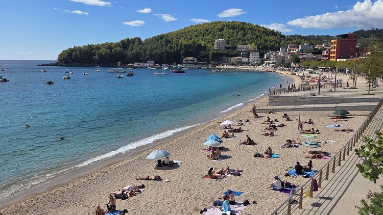 Playa de Himarë. Qué ver en Albania, Montenegro y Dubrovnik