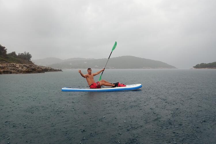 Kayak en Ksamil. Qué hacer en Albania, Montenegro y Dubrovnik