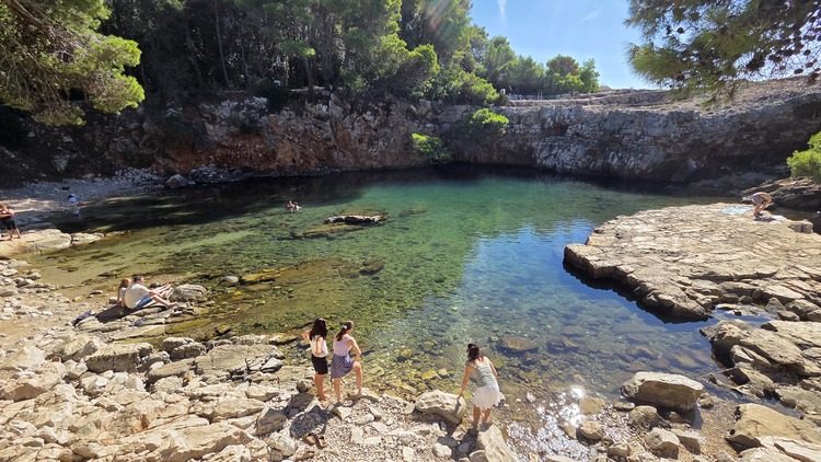 Mar Muerto de Lukram. Croacia. Qué ver en Albania. Montenegro y Dubrovnik